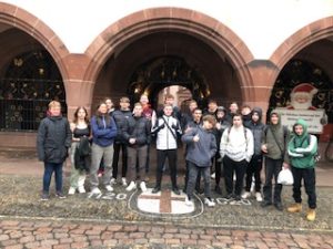 les menuisiers du Lycée Lumière en visite à Fribourg
